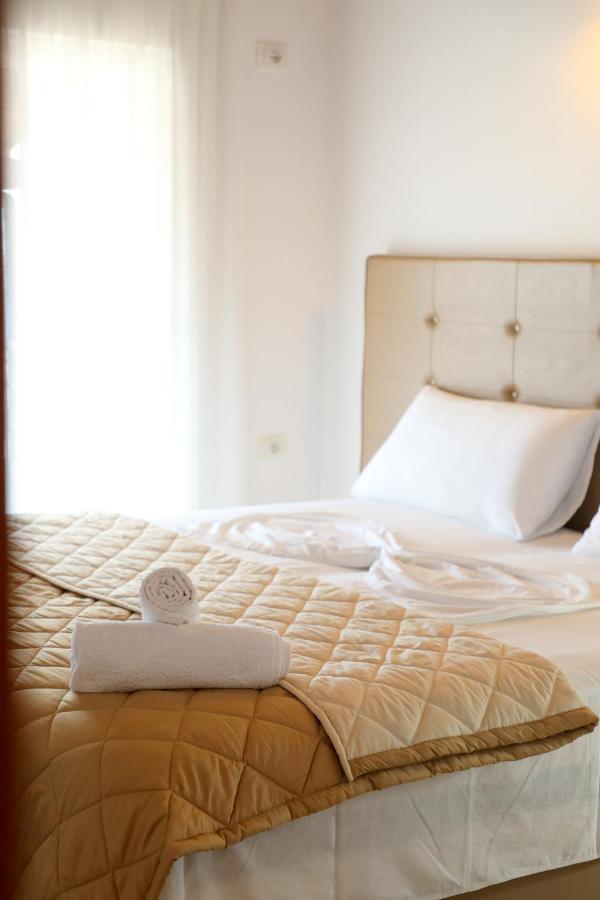 סרנדה Atlantis Apartments מראה חיצוני תמונה