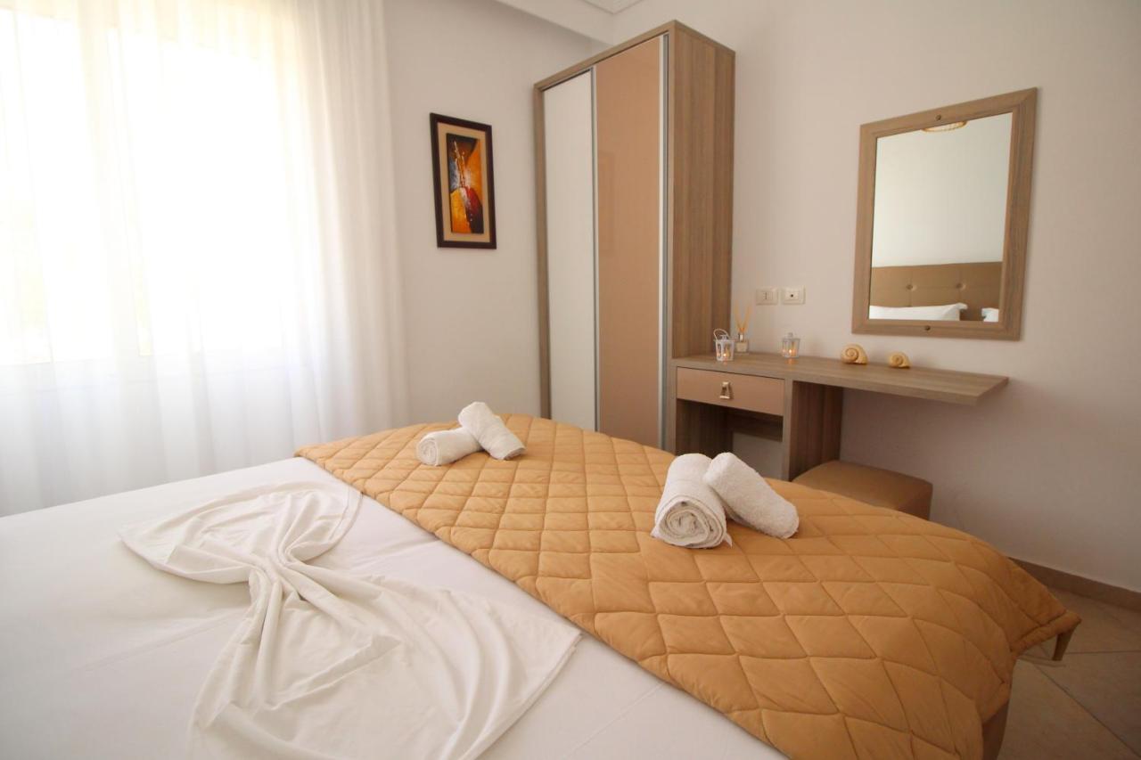 סרנדה Atlantis Apartments מראה חיצוני תמונה