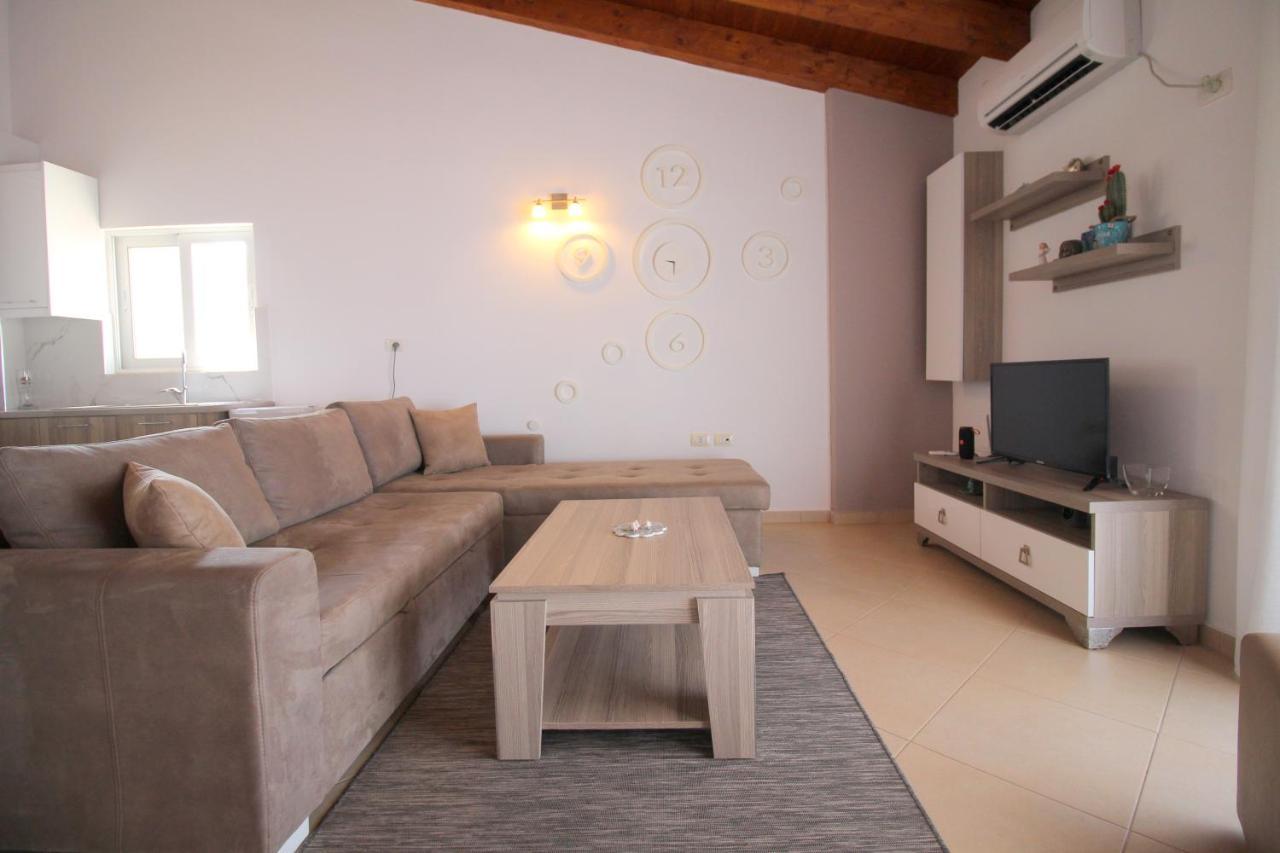 סרנדה Atlantis Apartments מראה חיצוני תמונה